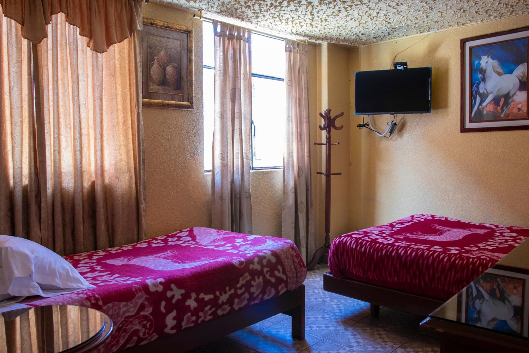Hostal Carlos Luis Quito Eksteriør billede